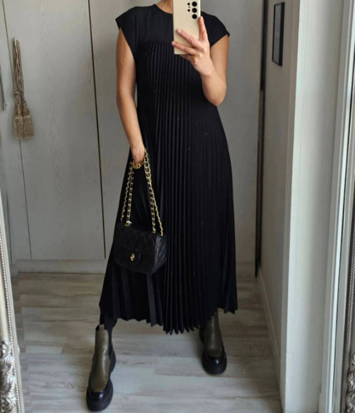 Elodie | Timeless and comfortable dress