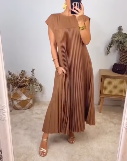 Elodie | Timeless and comfortable dress