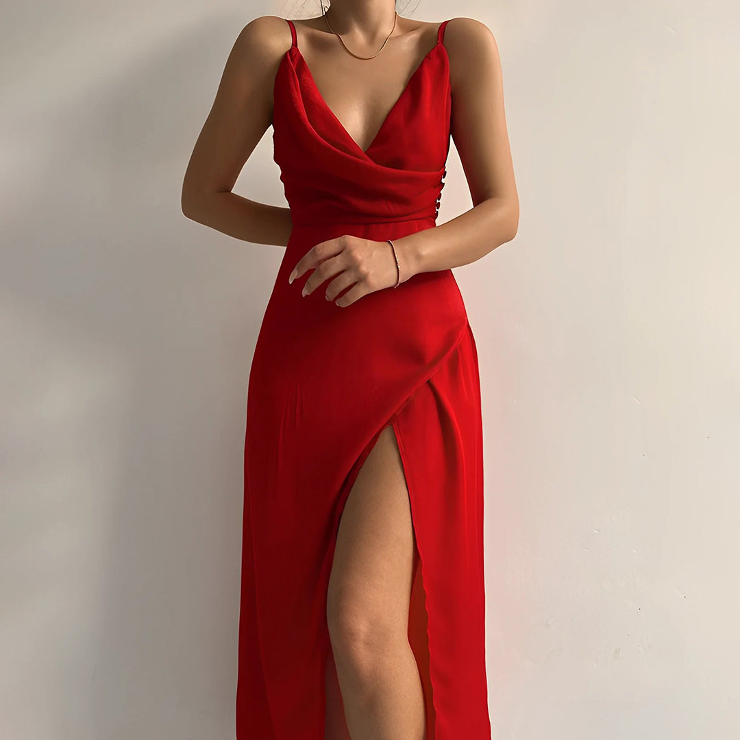 Genevieve | Chic and Feminine Dress with a Flattering Side Split